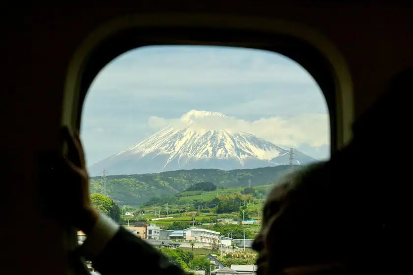 how-to-navigate-japan’s-railway-system:-types,-tickets-&-tips